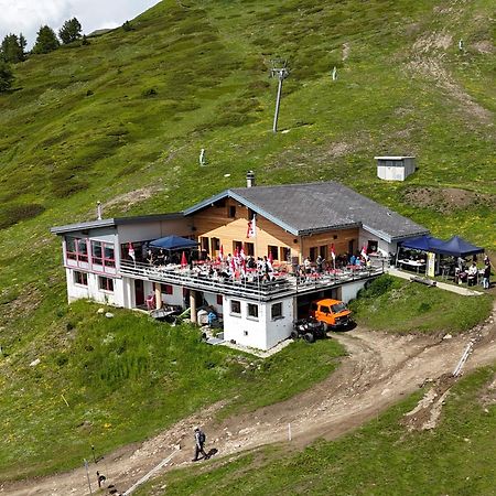 Rosswald Restaurant Fleschbodenホステル エクステリア 写真