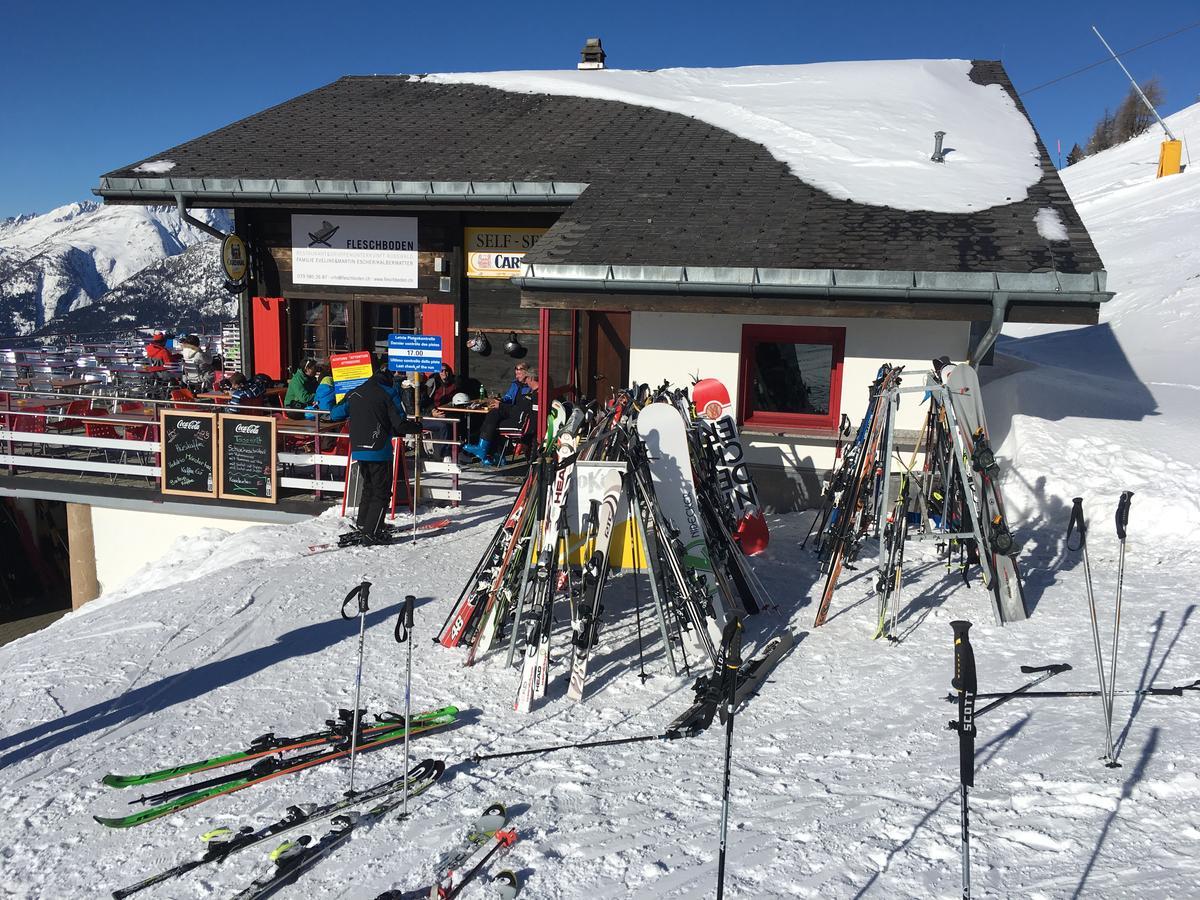 Rosswald Restaurant Fleschbodenホステル エクステリア 写真