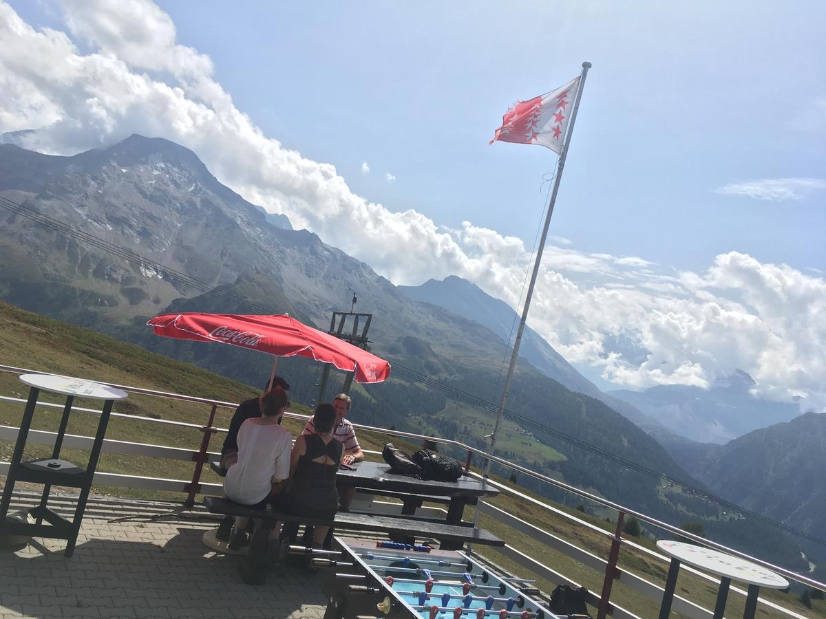 Rosswald Restaurant Fleschbodenホステル エクステリア 写真